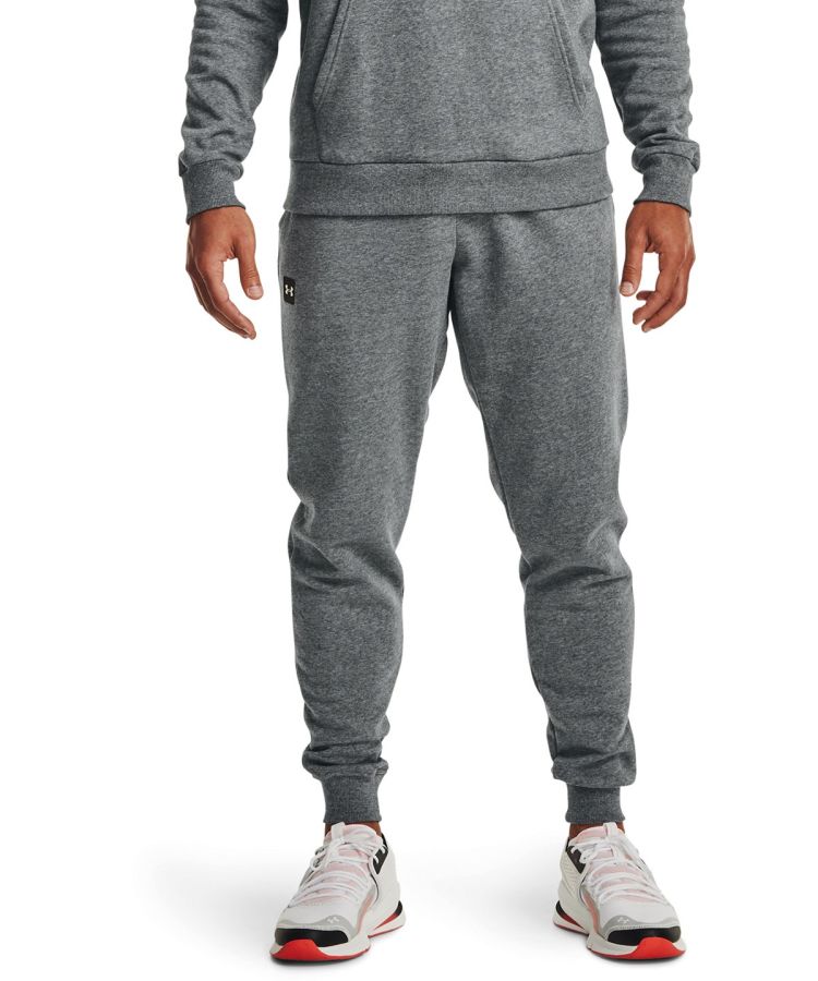 Under Armour Rival Fleecové tepláky na běhání s vlastním potiskem | Under Armour