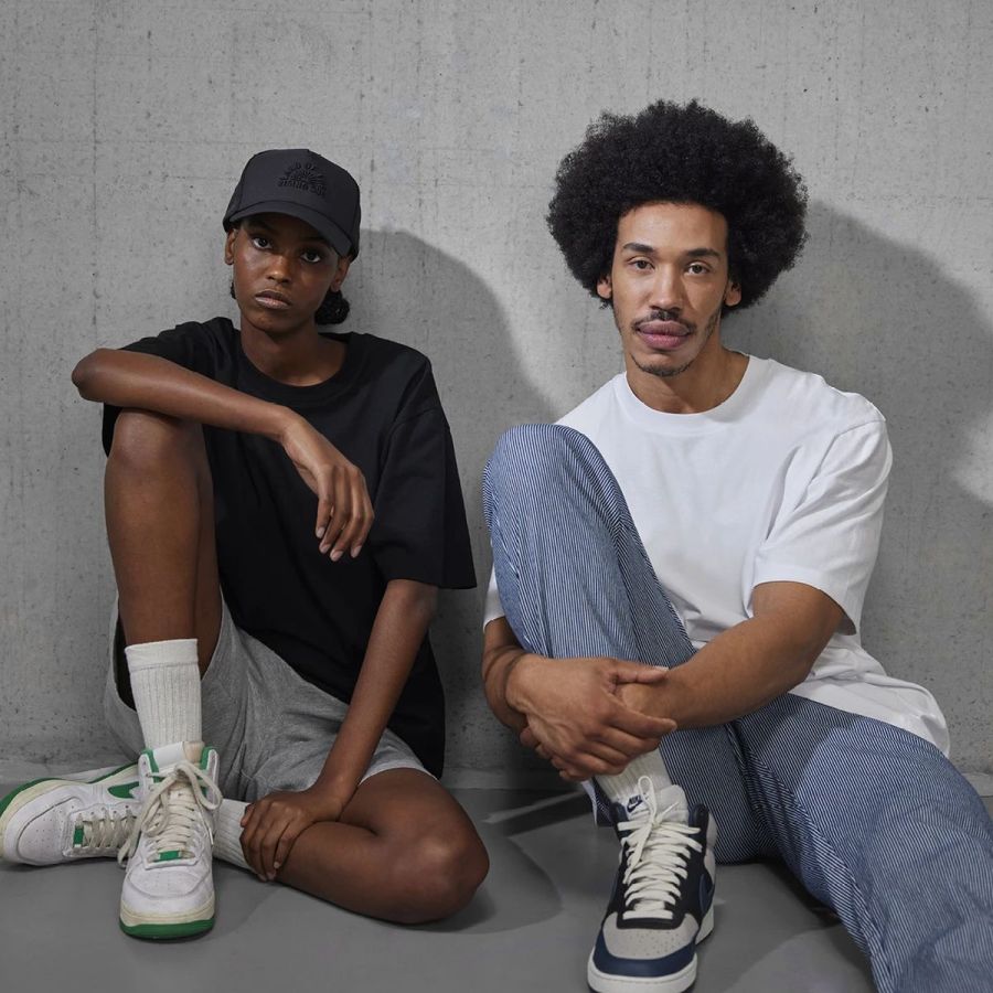 B&C #E220 Oversized Unisex tričko s vlastním potiskem | B&C