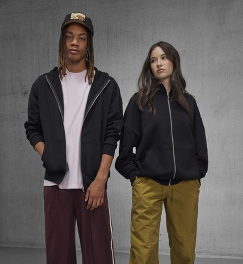 B&C Influence Unisex mikina na zip s vlastním potiskem | B&C