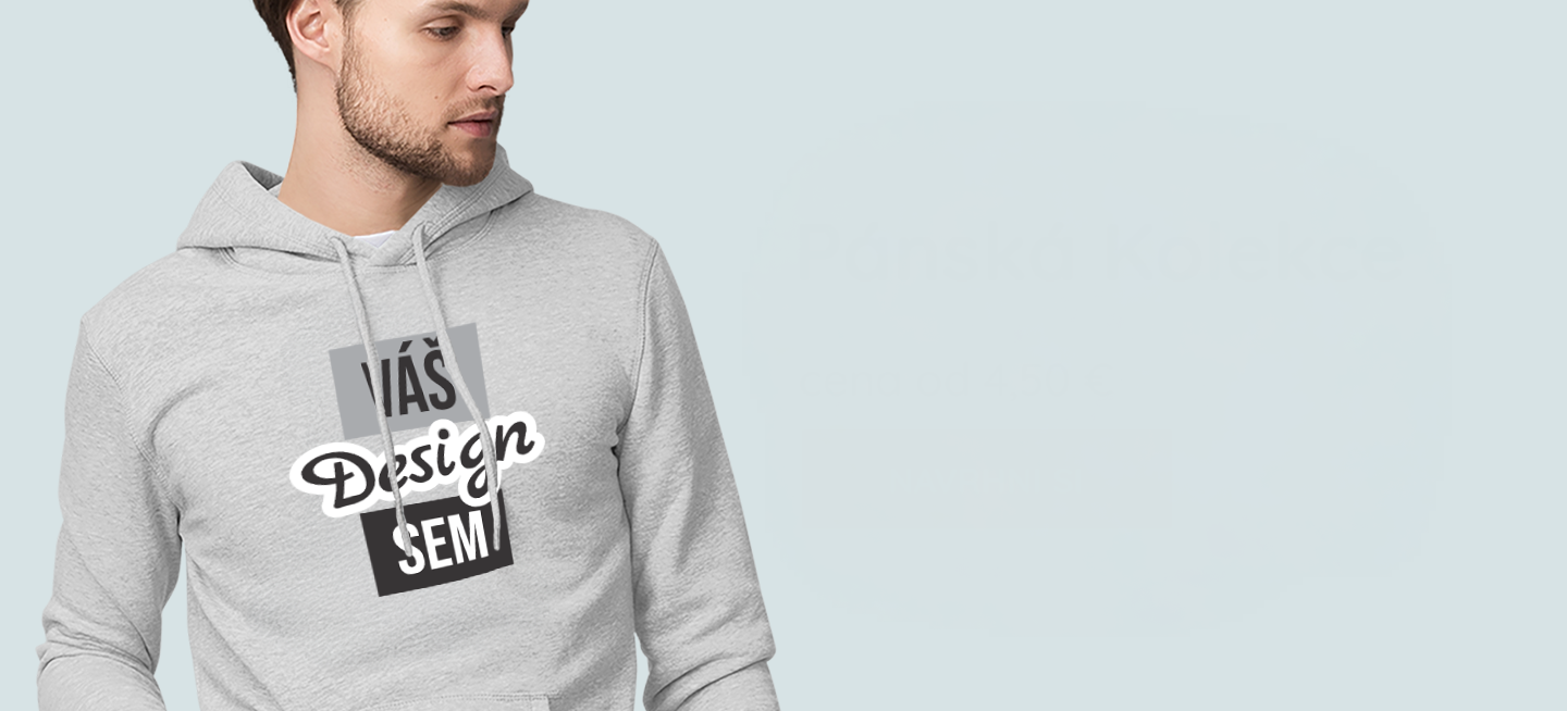 Muž v mikině s kapucí s vlastním motivem